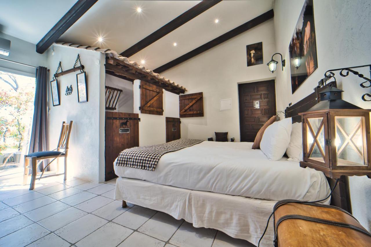 Hotel Mas De Calabrun Saintes-Maries-de-la-Mer Zewnętrze zdjęcie