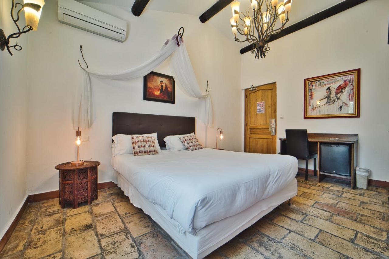 Hotel Mas De Calabrun Saintes-Maries-de-la-Mer Zewnętrze zdjęcie
